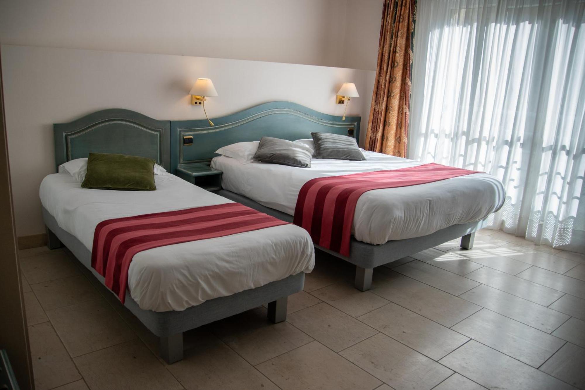 Logis Le Saint Nicolas Bar-sur-Aube Exteriör bild