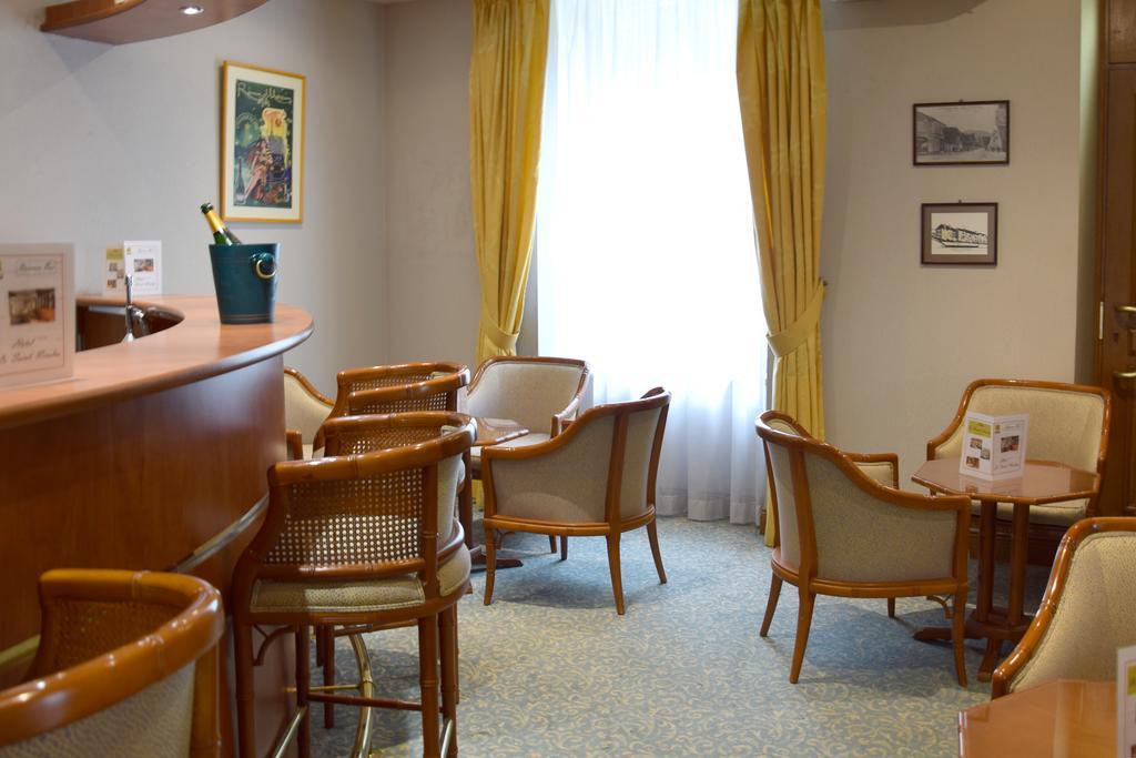 Logis Le Saint Nicolas Bar-sur-Aube Exteriör bild